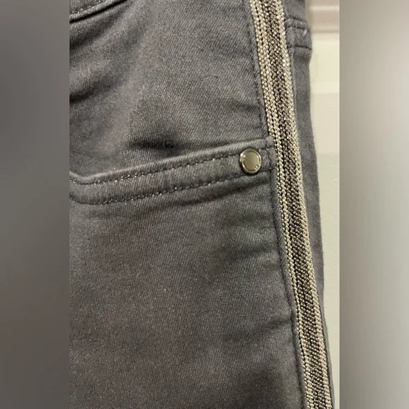 TOMMY BAHAMA WOMENS JEANS BORACAY GREY DENIM SIZE 12x28 - Picture 5 of 7